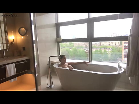 ❤️ Tremenda nena masturbando apasionadamente su coño en el baño ❤❌ Video de porno de calidad en es.passionateembracespotlight.ru ❌️