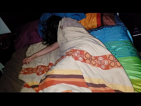 ❤️ Hijastro regañando a su joven madrastra mientras duerme ❤❌ Video de porno de calidad en es.passionateembracespotlight.ru ❌️